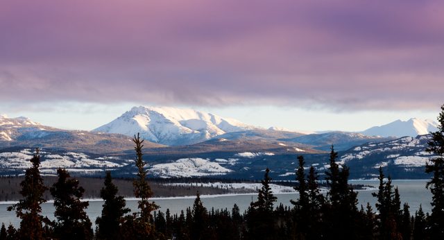 Alaska winter landscape representing custody and parenting plan guidance under Alaska Statutes