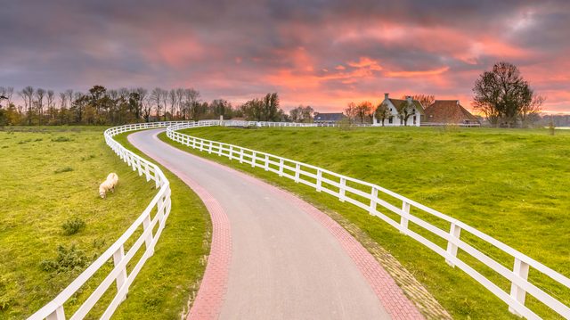 Kentucky countryside landscape representing custody and parenting plan guidance