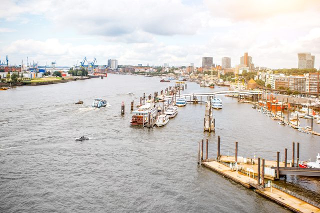 Maryland cityscape representing spousal support and alimony laws