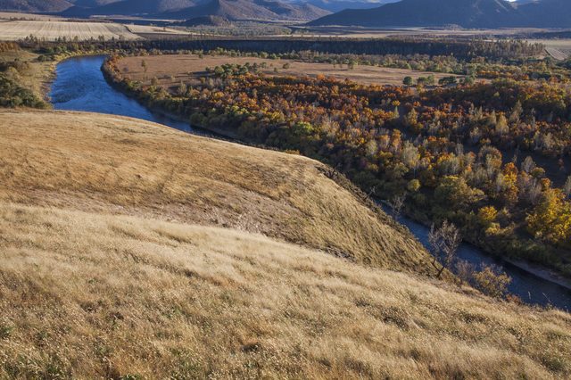 Montana landscape representing child custody and parenting plan guidance under state law