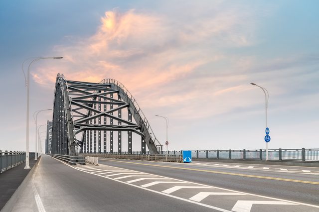 New Jersey bridge and sunset sky representing DIY divorce filing options and court resources
