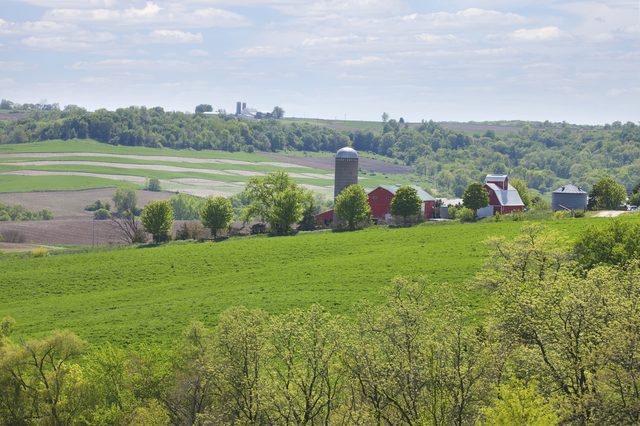 Pennsylvania countryside farms representing fresh start in divorce