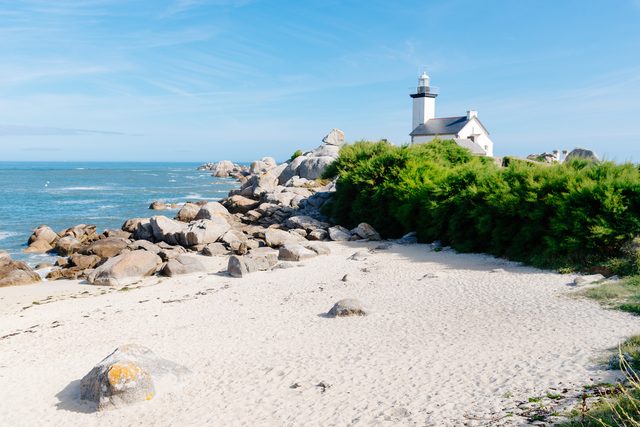 Rhode Island coastal scene representing DIY divorce filing options