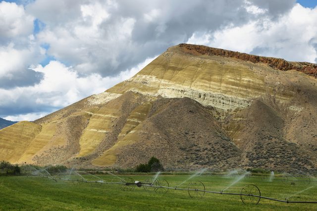 Wyoming painted hills landscape representing custody and parenting plan guidance